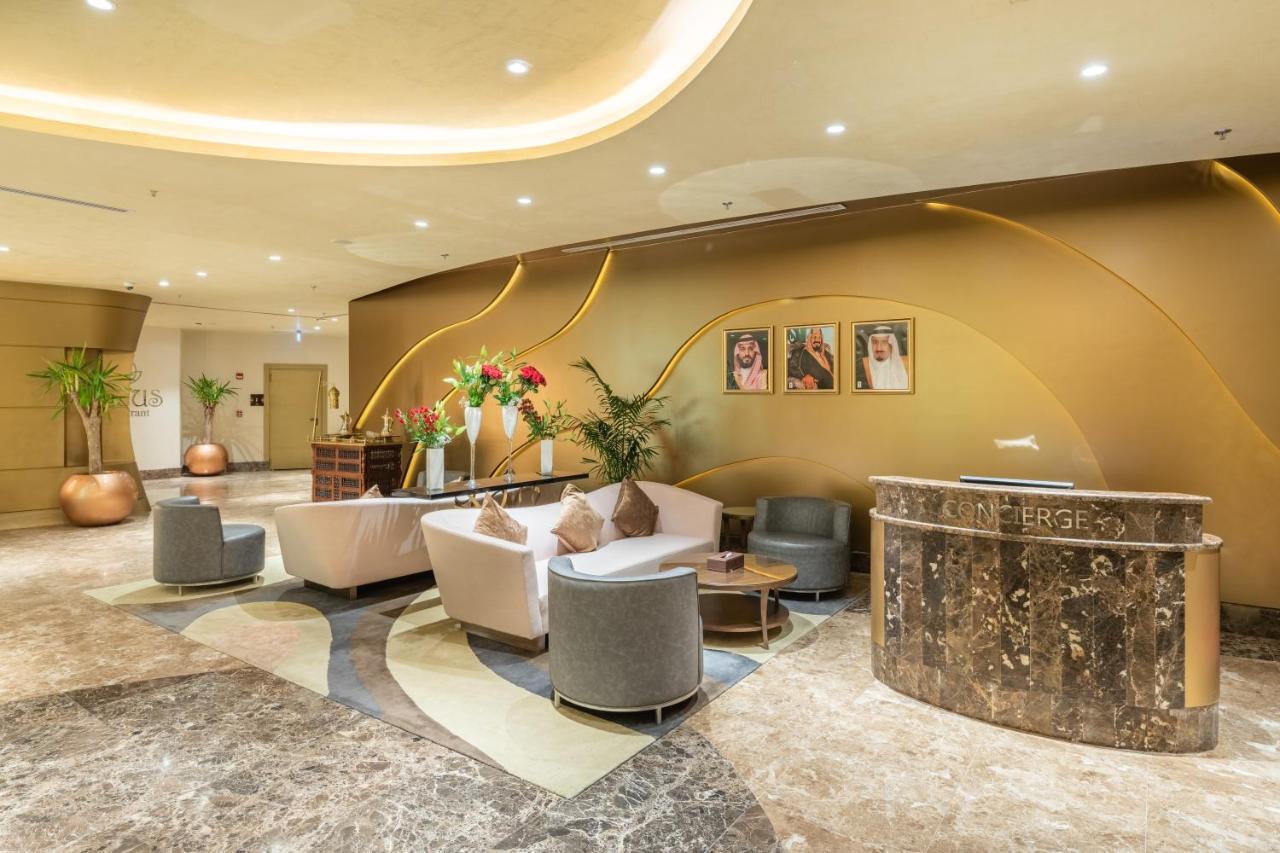 Millennium Makkah Al Naseem Mecca Exterior foto Concierge