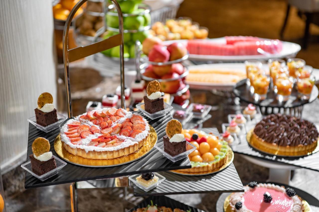 Millennium Makkah Al Naseem Mecca Exterior foto Dessert